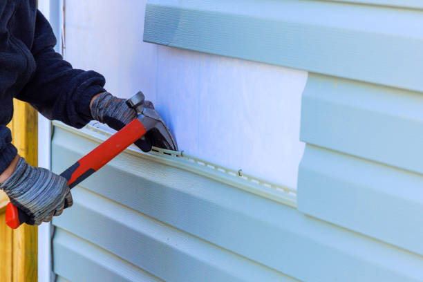 Reliable Emergency Siding Repair contractor in Edgewood, PA by Squared Siding